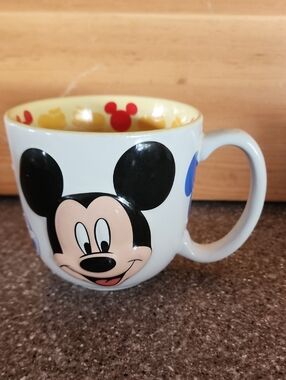 Mickey Mouse, Tokyo Disney  Resort. Coffee / Tea Mug. ☆☆☆